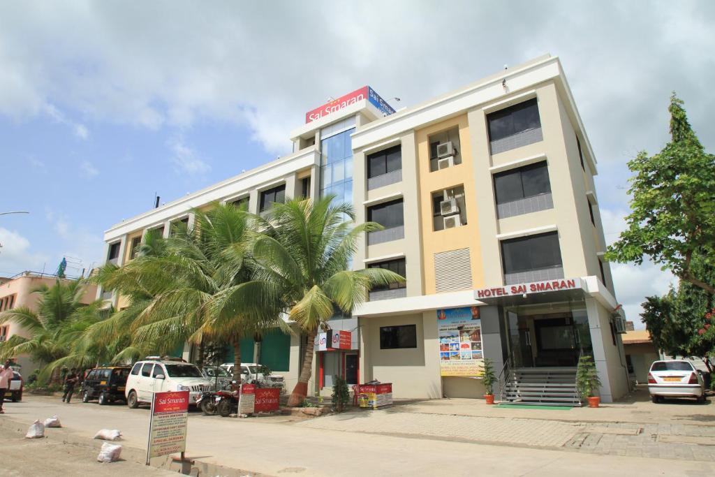 Hotel Sai Smaran Shirdi Buitenkant foto