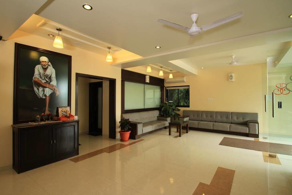 Hotel Sai Smaran Shirdi Buitenkant foto